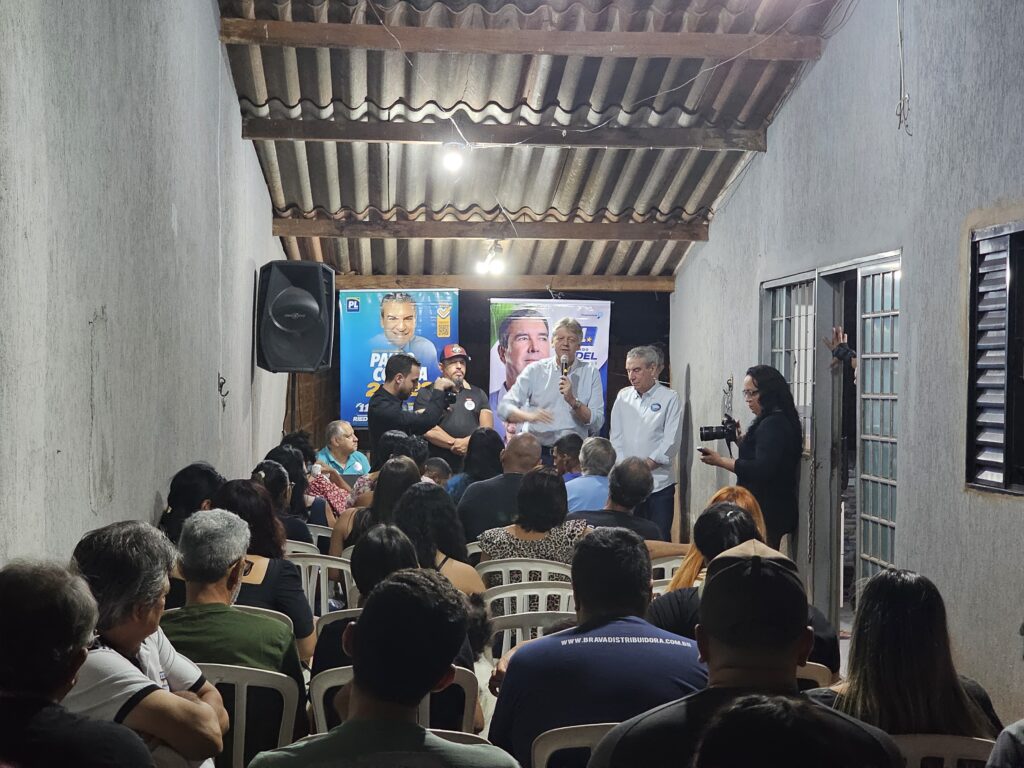 Jaime Verruck e Paulo Corrêa mobilizam moradores do Coophavila II